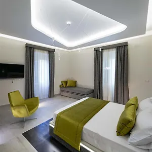 2* Frühstückspension Via Veneto Luxury